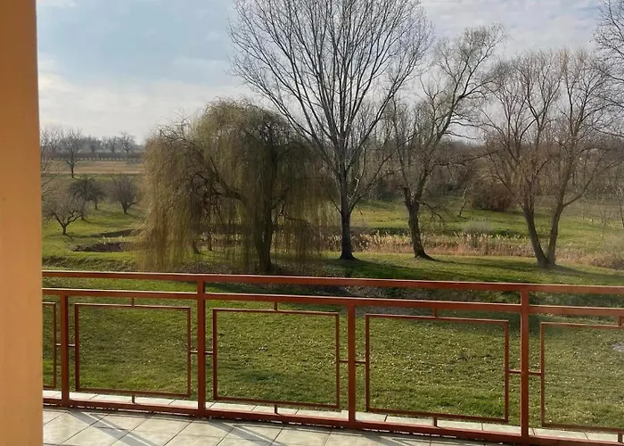 Mini Eden Vendeghaz בית אירוח *